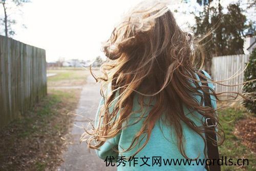 幸福女生个性签名以后我陪你