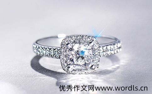 相见恨晚的爱情句子 说说爱情伤感句