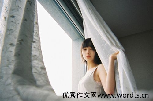 赚钱辛苦每天晚上熬夜的说说
