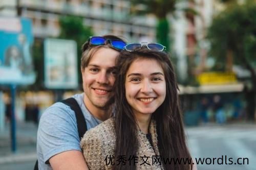 表达八年感情的句子 表达八年感情的说说