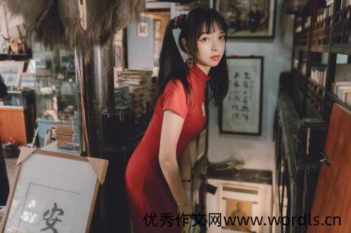 描写具有诗情画意的句子长一点 2021具有诗情画意句子短语