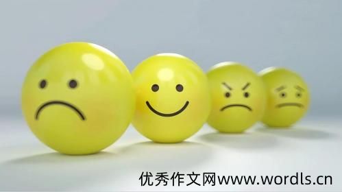 很无助的说说心情句子 遇到事无助的心酸说说