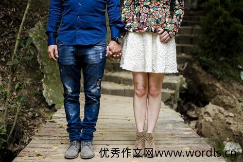新婚文案简短朋友圈 婚礼朋友圈文案短句